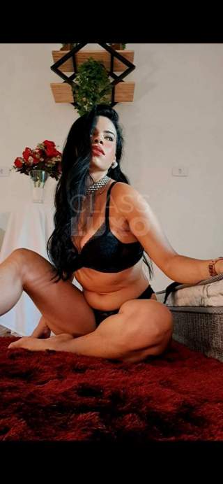 Acompanhante Rô
