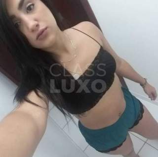 Aninha surfistinha bronzeada sapeka