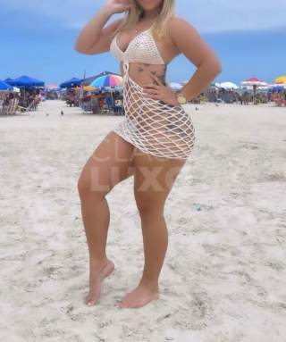 Gatinha meiga e carinhosa é a namoradinha ideal
