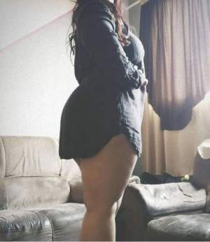 Júlia pimentinha morena plus