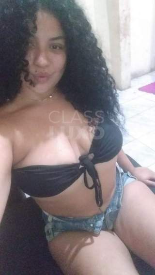 Larissa ninfeta da chamada (faço verificação antes do pix)