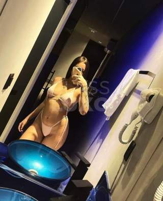 Liltle candy, o seu docinho picante, louca por sexo