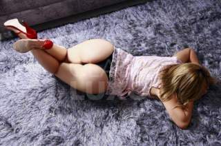 Loira experiente e carinhosa. massagens relaxantes erotica