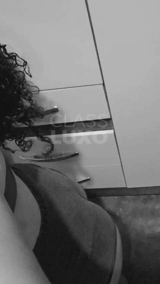 morena gostosa