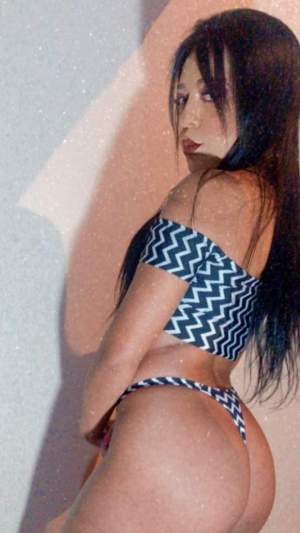 Morena quente atendo 24h