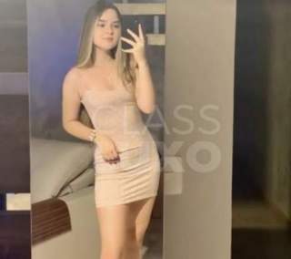 Ninfeta carinhosa adora sexo Romântico