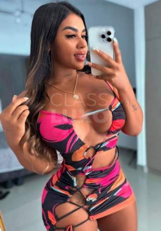 Novinha Patty e safadinha pronta pra te fazer gozar gostoso