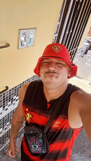 Olá eu sou allef ferreira, estou aqui pra te dar muito praze