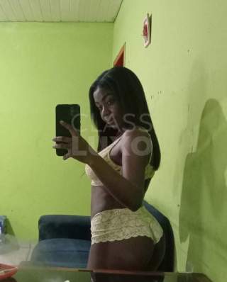 Putinha disponível com local