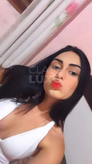 Sou acompanhante de luxo