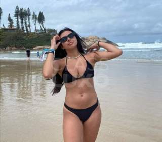 Novinha Patty e safadinha pronta pra te fazer gozar gostoso