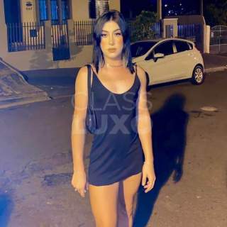 Trans linda, 20 anos