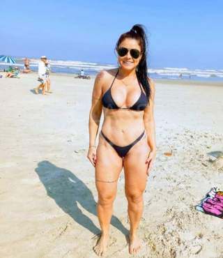 Uma coroa sarada, vem realizar seus desejos comigo bb