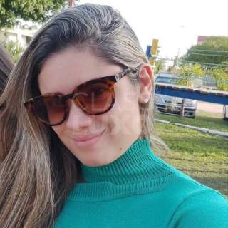 Uma putinha pra chamar de sua
