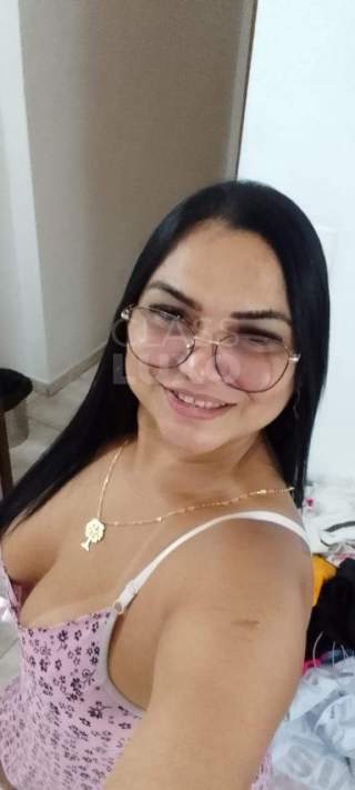 Vanessa recém chegada de Manaus gostosa