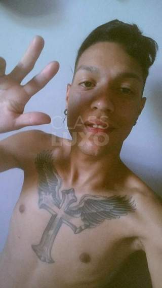 Vem me conhecer posso fazer seu dia mas quente chama
