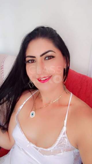 Venha me chupar bem gostoso, vou gozar na sua boca e esfrega